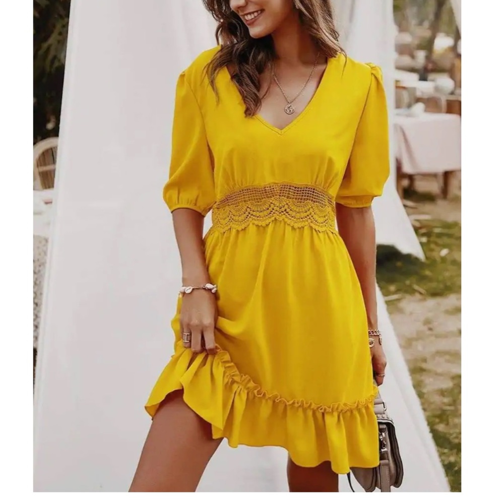 Lace Waist Ruffle Tunic Dress